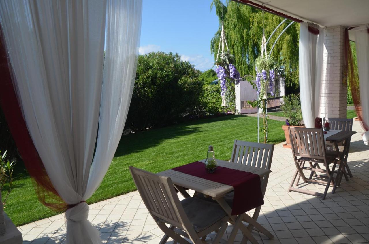 Asso Bed & Breakfast Manerba del Garda Ngoại thất bức ảnh