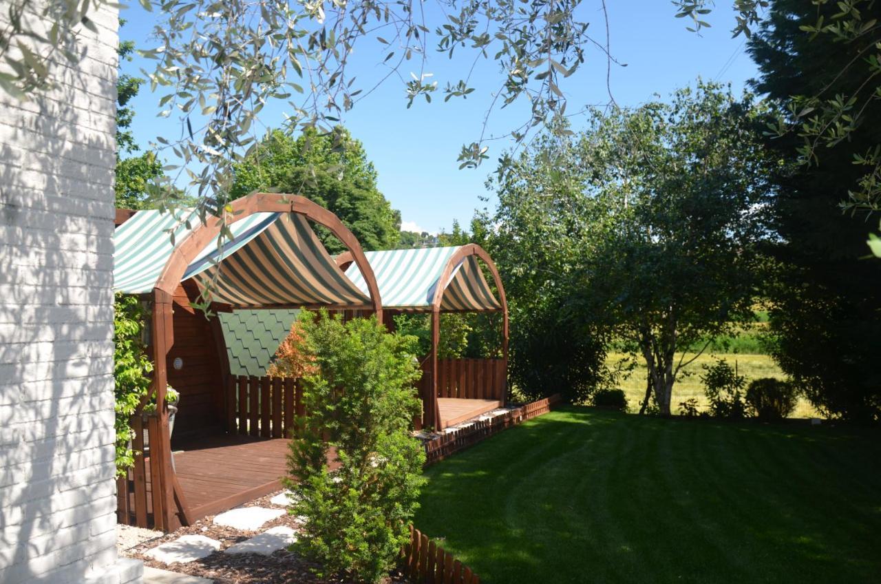 Asso Bed & Breakfast Manerba del Garda Ngoại thất bức ảnh