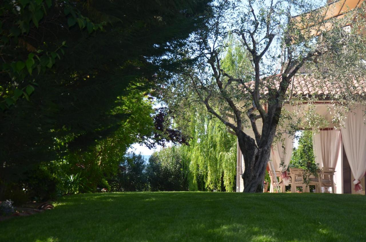 Asso Bed & Breakfast Manerba del Garda Ngoại thất bức ảnh