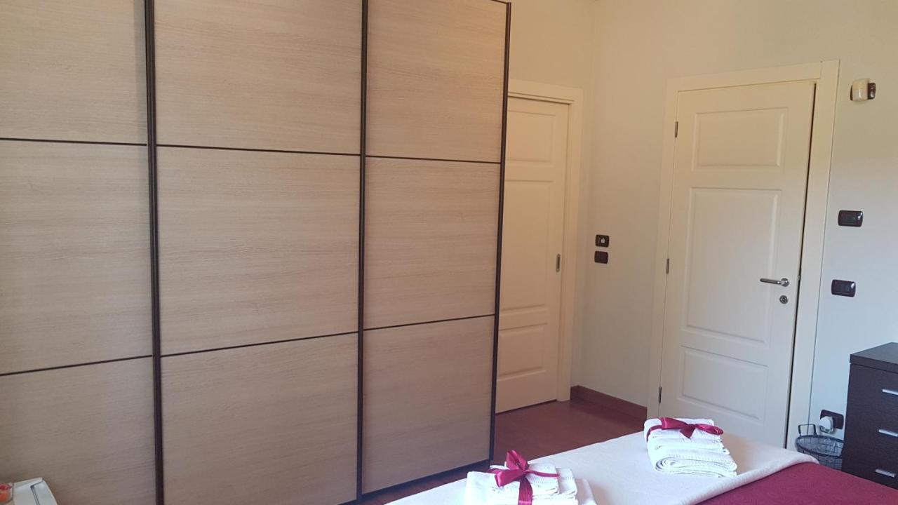 Asso Bed & Breakfast Manerba del Garda Ngoại thất bức ảnh